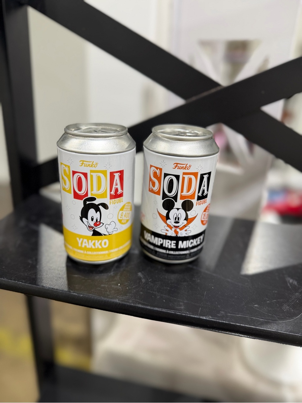 🤩Funko SODA Yakko & Vampire Mickey Collectible Cans